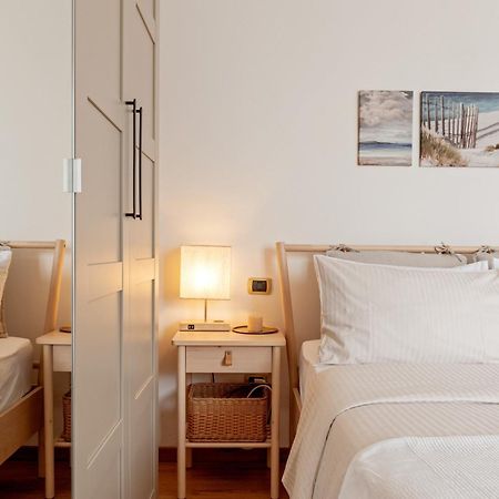 Cozy Retreat In Coastal Livorno Apartamento Exterior foto