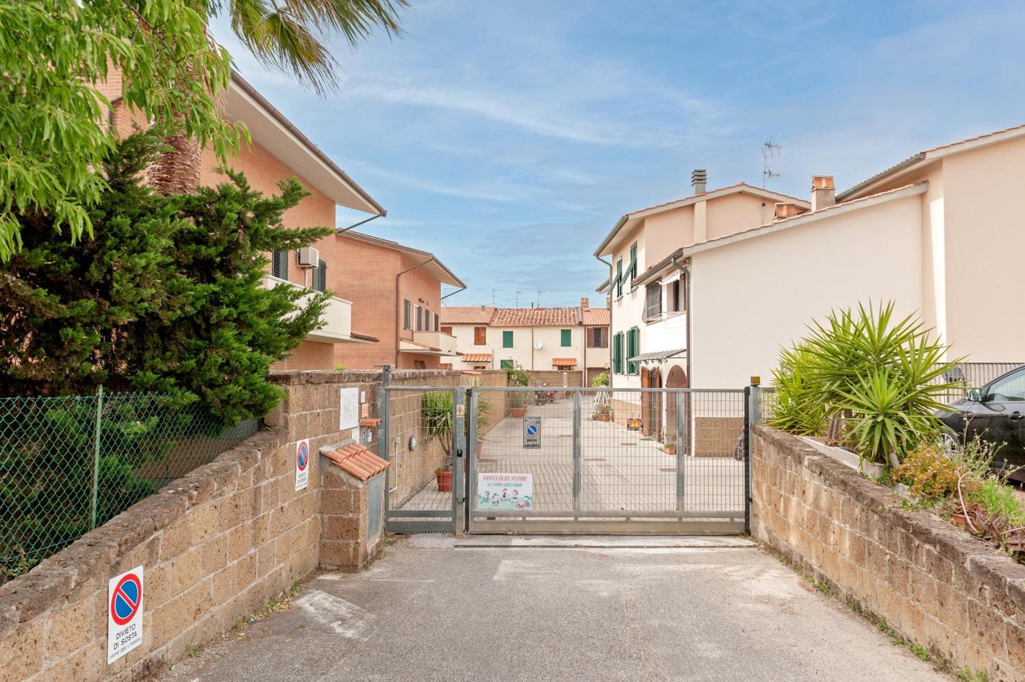 Cozy Retreat In Coastal Livorno Apartamento Exterior foto